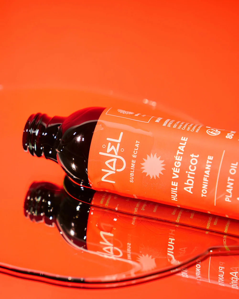Apricot plant oil