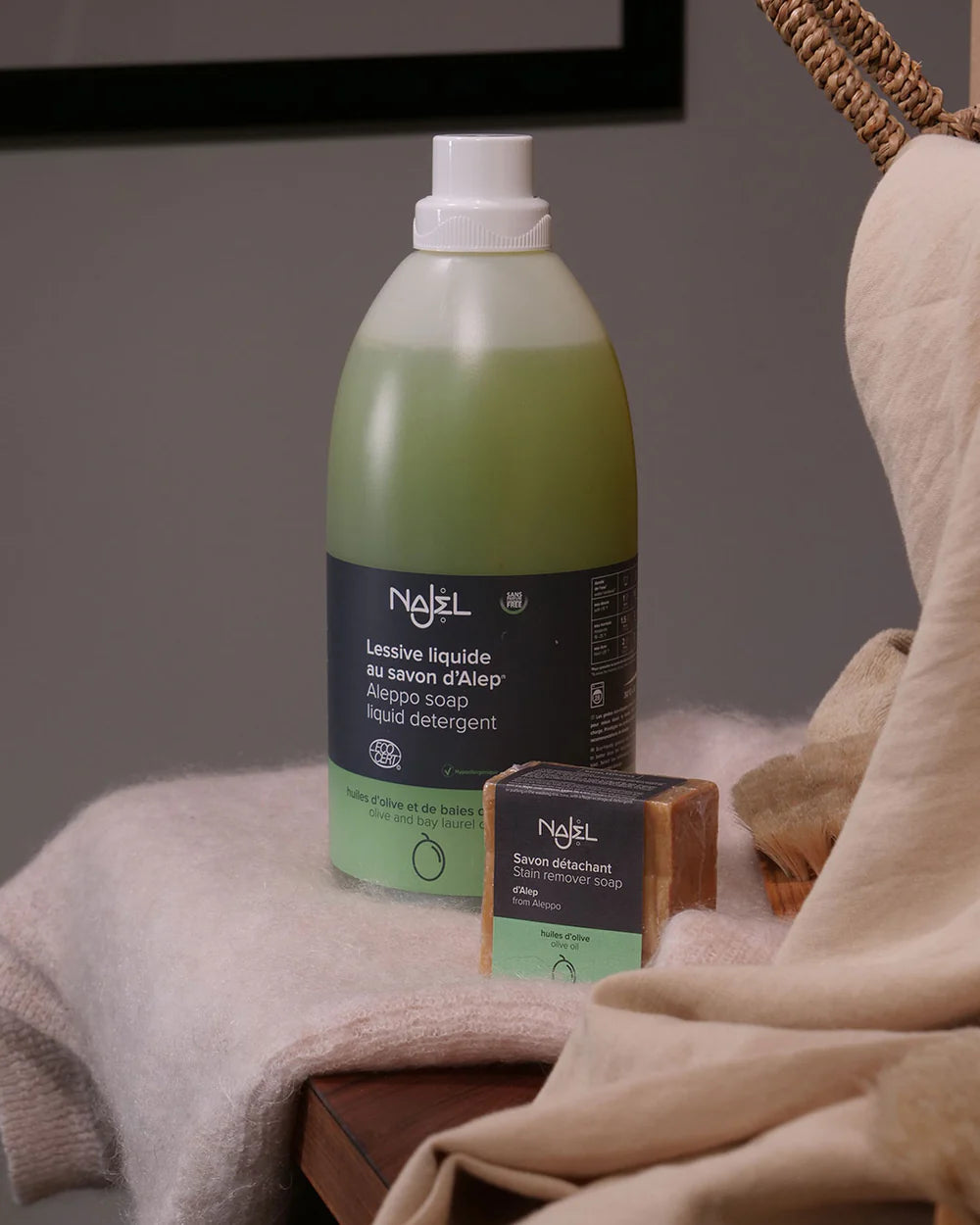 Liquid laundry detergent | Aleppo soap