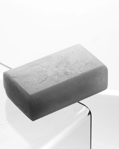 Alum stone